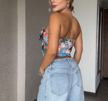 CROP TOP CON LAZO COQUETTE